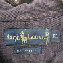Load image into Gallery viewer, Button up shirt
