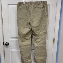 Load image into Gallery viewer, Pants

