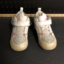Load image into Gallery viewer, Girl&#39;s Shoes
