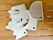 Load image into Gallery viewer, Montessori Wooden Shovel Set: Eco-Friendly Play for Kids
