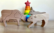 Load image into Gallery viewer, Wooden Farm Animals Set

