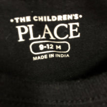 Load image into Gallery viewer, &quot;Baby-Saurus&quot;onesie
