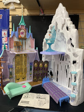 Load image into Gallery viewer, Anna &amp; Elsa 2 In 1 Castle &amp; Ice Palace Playset w/ Accessories
