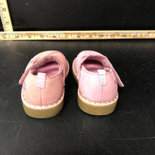 Load image into Gallery viewer, Girl&#39;s Shoes

