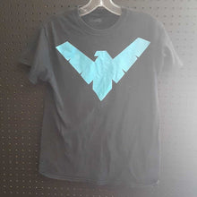 Load image into Gallery viewer, batman t shirt
