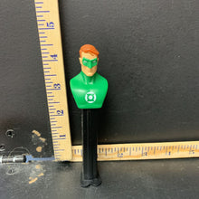 Load image into Gallery viewer, pez green lantern
