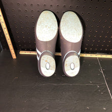 Load image into Gallery viewer, girls shoes
