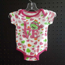 Load image into Gallery viewer, &quot;Love&quot; Ninja turtle onesie w/hearts
