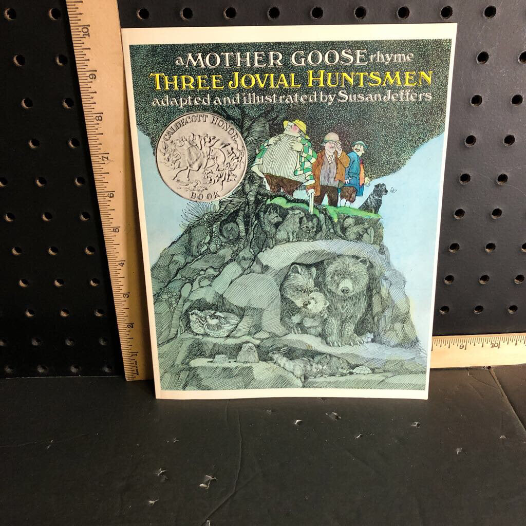 Three Jovial Huntsmen(a mother goose rhyme)(Susan Jeffers)-paperback