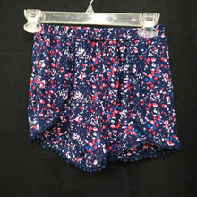 Load image into Gallery viewer, Floral print shorts
