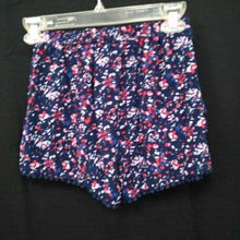 Load image into Gallery viewer, Floral print shorts
