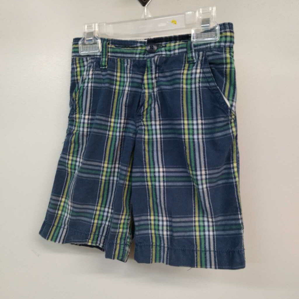 plaid shorts