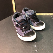 Load image into Gallery viewer, Boy&#39;s sneakers
