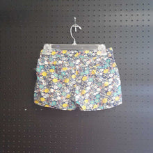 Load image into Gallery viewer, Flower print shorts

