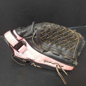 baseball glove