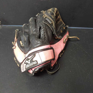 baseball glove