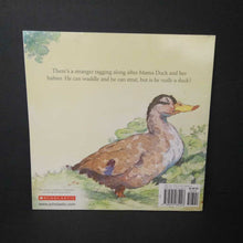 Load image into Gallery viewer, Do Like a Duck Does (Judy Hindley) -paperback
