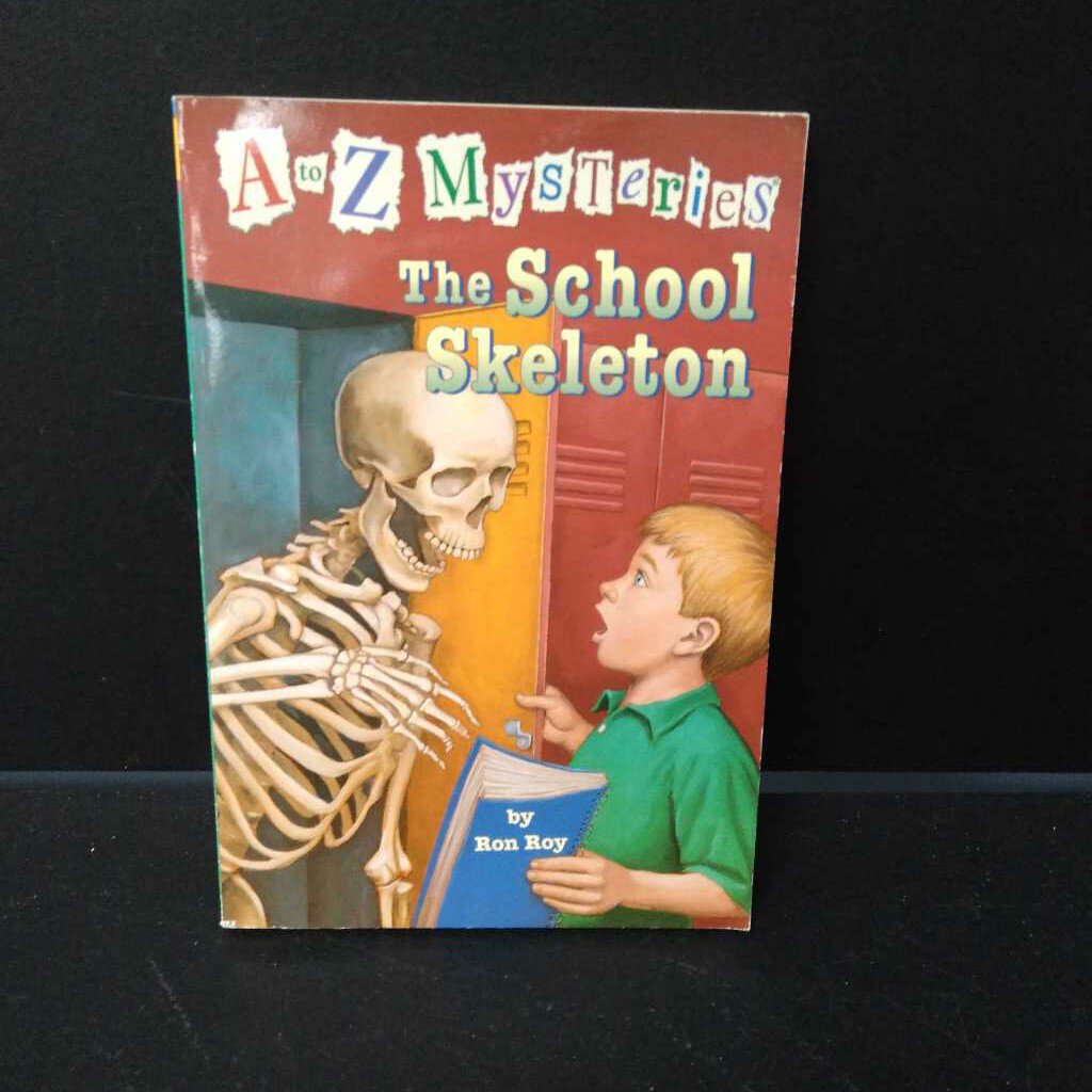 The School Skeleton (A to Z) (Ron Roy) -series
