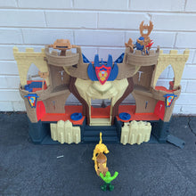 Load image into Gallery viewer, Lions Den Castle Playset w/ Characters
