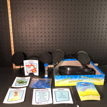 Load image into Gallery viewer, Disney Hedbanz
