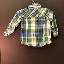 Load image into Gallery viewer, Plaid Button Down Shirt
