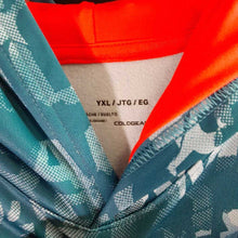 Load image into Gallery viewer, &quot;Under armour&quot; hooded sweatshirt
