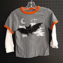 Load image into Gallery viewer, Bat halloween shirt
