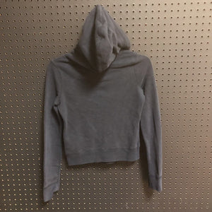 Hooded sweatshirt w/pockets