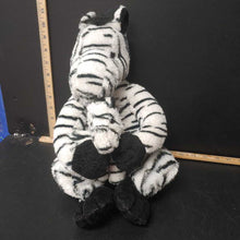 Load image into Gallery viewer, plush zebra w/baby
