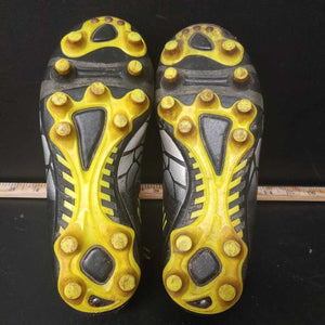 Miter Soccer cleats