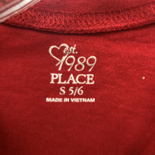 Load image into Gallery viewer, Christmas penguin top
