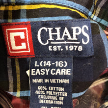 Load image into Gallery viewer, plaid button down shirt
