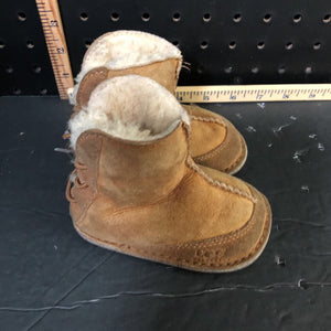 Girls winter boots