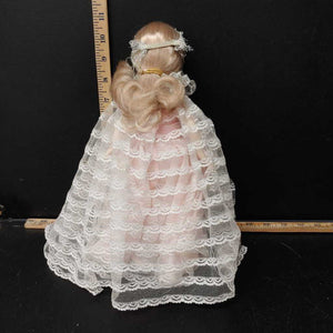 Collectible vintage Cinderella doll