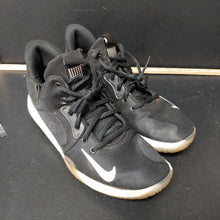 Load image into Gallery viewer, Boys KD Trey 5 VII sneakers
