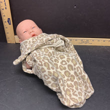 Load image into Gallery viewer, cheetah print swaddle wrap

