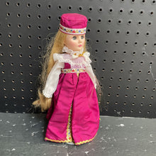 Load image into Gallery viewer, Vintage Collectible Rapunzel doll
