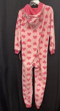 Load image into Gallery viewer, Hearts hooded fleece sleepwear
