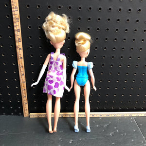 2pk Cindrella doll