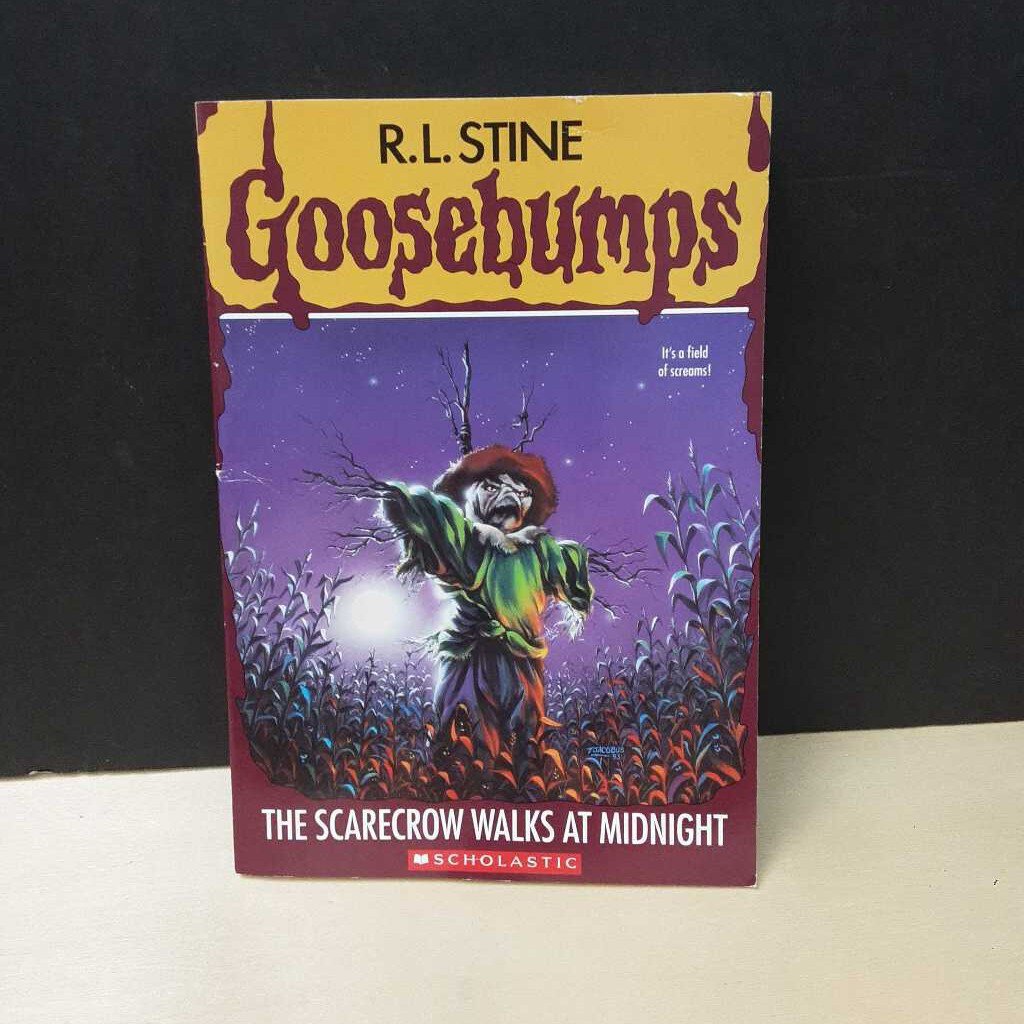 The Scarecrow Walks at Midnight (Goosebumps) (R.L. Stine) -series
