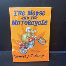 Load image into Gallery viewer, The Mouse and the Motorcycle (Ralph S. Mouse) (Beverly Cleary) -series paperback
