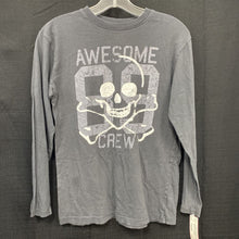 Load image into Gallery viewer, &quot;awesome crew&quot; skull tshirt
