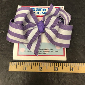 Taffy stripe hairbow clip