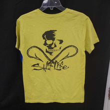 Load image into Gallery viewer, skull w/ fishing hooks t shirt w/pocket
