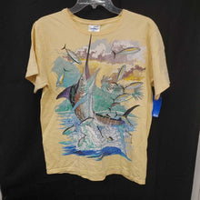 Load image into Gallery viewer, fish t shirt
