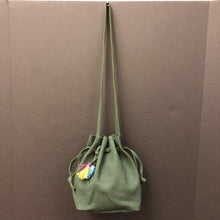 Load image into Gallery viewer, Handbag w/fringe
