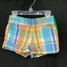 Load image into Gallery viewer, Plaid shorts

