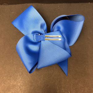 Solid hairbow clip