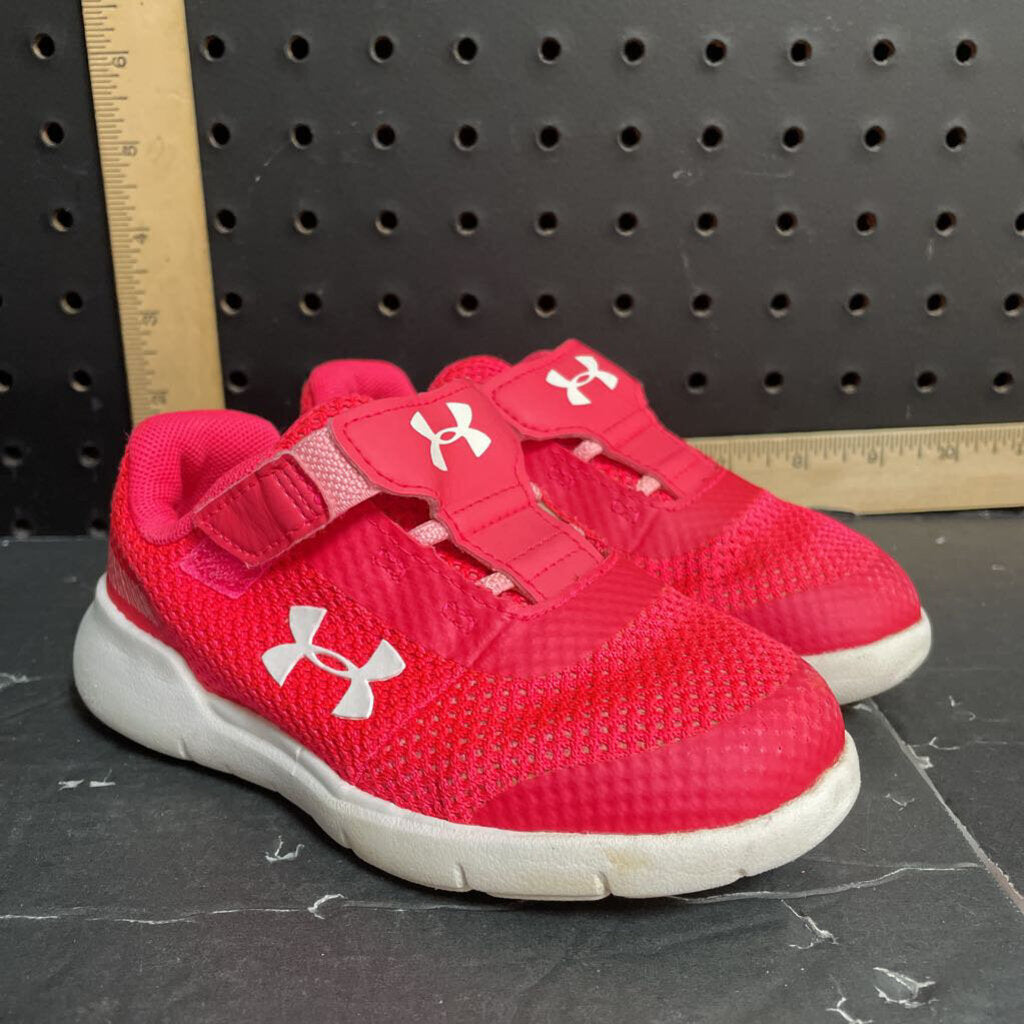 Girls velcro sneakers