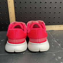 Load image into Gallery viewer, Girls velcro sneakers
